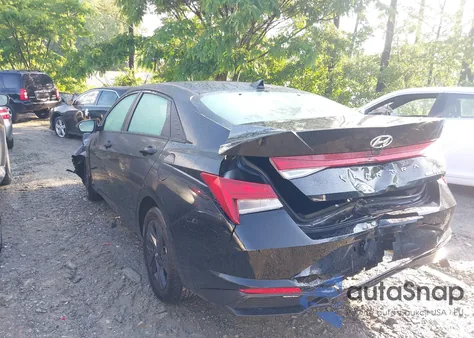 2023 Hyundai Elantra Hybrid Blue z USA, uszkodzony, nr VIN KMHLM4AJ8PU073972